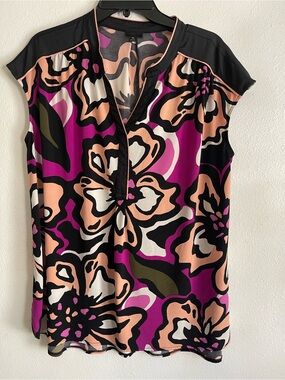 Worthington Bold Floral Sleeveless V-Neck Top in Magenta, Peach and Black